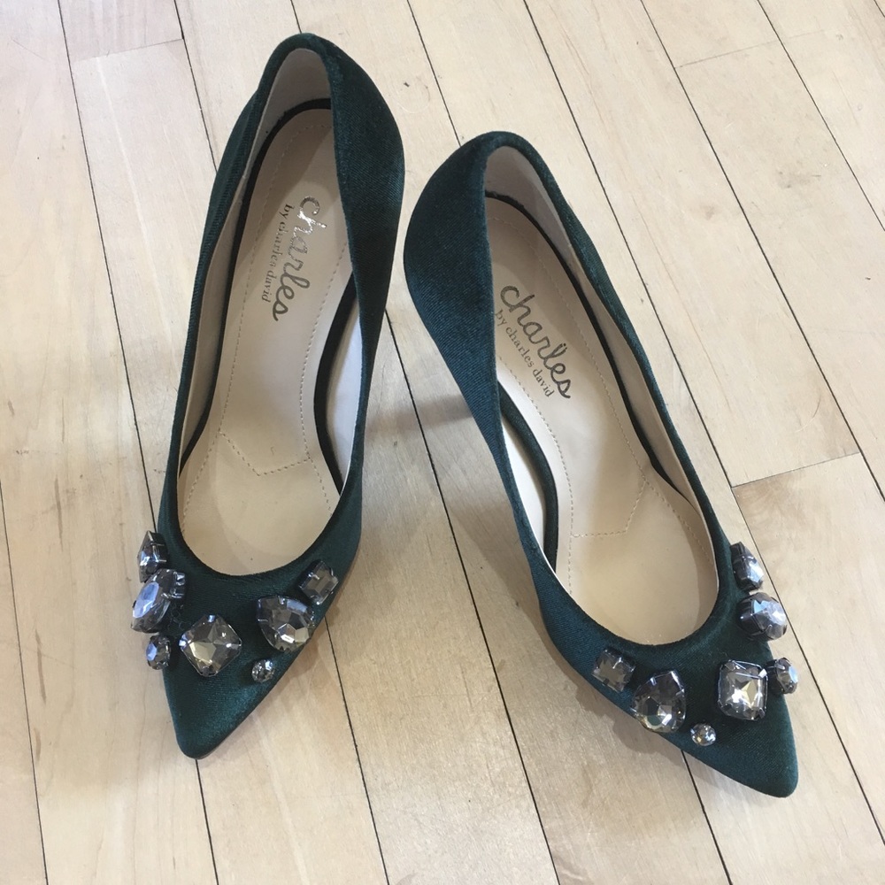 NEW Charles David Embellished Jewel Pumps Heels